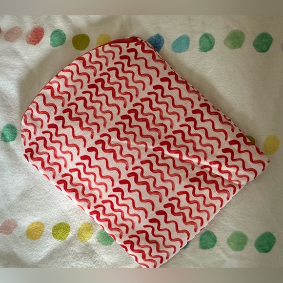 Lovevery Crinkle Bag From the Charmer 3-4 Months - Picture 2 of 3